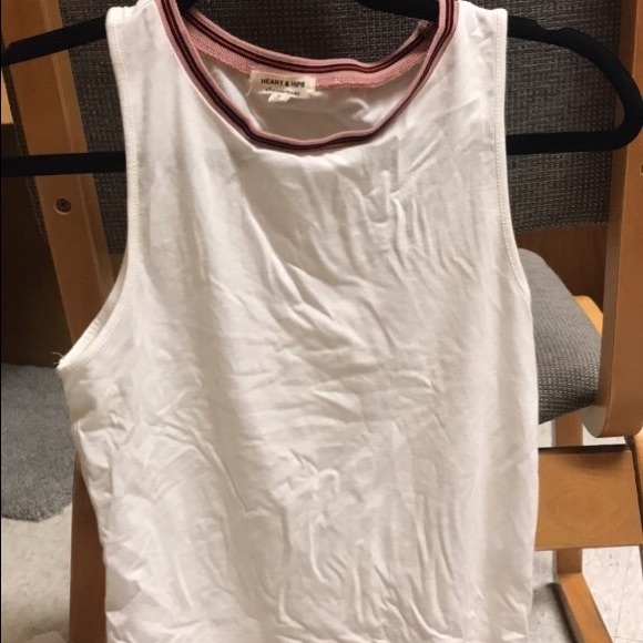 White tank top - Picture 1 of 1